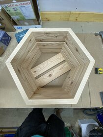 dřevěný truhlík - 6