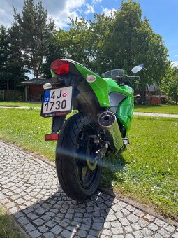 Kawasaki ninja 250r - 6