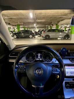 Volkswagen Passat B7 - 6