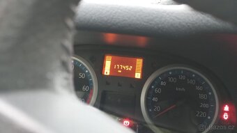 Renault Clio - 6