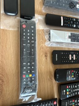 Různé ovladače k TV - 6