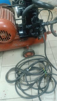 Starý kompresor - 6