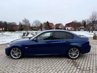 Bmw E90 320d M-Packet Servisní kniha - 6