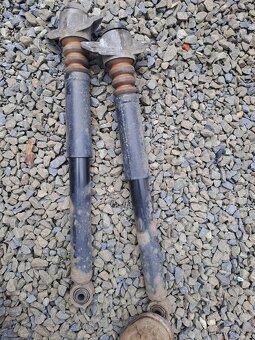 Zadni naprava oktavia 2 golf 5 - 6