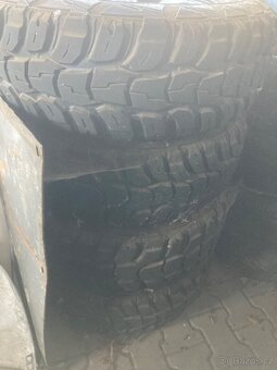 Kola s pneu Navara D40 - 6