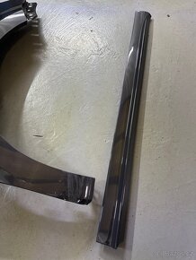 PRODÁM NA VW TOURAN 5T1 2020 BLATNÍK PP - 6