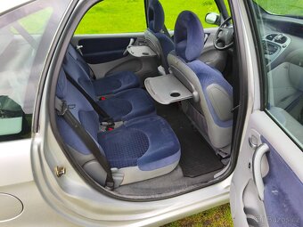 Citroen XSARA PICASSO 1.6 benzín r.v.2006 - 6