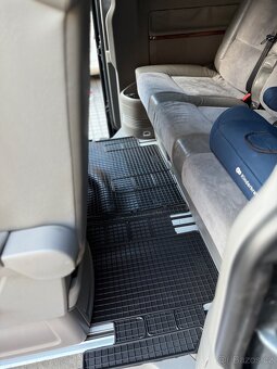 VW Multivan 2.5tdi 128kw automat 7 míst k pronájmu - 6