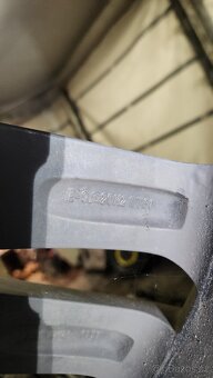 Sada alu kol AUDI originál s pneu R20 - 6