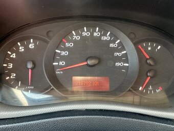 Renault Master 2.3dci 92kw, manual 6kvalt, najeto: 216tis.km - 6
