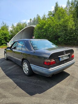 Mercedes w124 OM606 - 6
