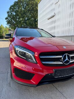 Mercedes-Benz GLA 220 4-MATIC AMG AT 125kw - 6