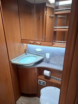 Obytné auto, karavan - 6