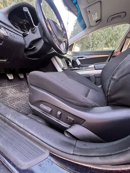 Hyundai i40 combi 2012 nafta - 6