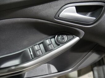 Ford Focus 1.0EB ,  74 kW benzín, 2013 - 6