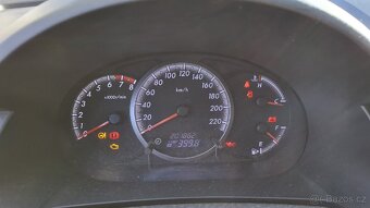 Mazda 5 2.0i - 6