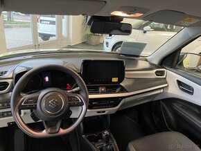 Suzuki SWIFT 1,2 PREMIUM HYBRID NOVÝ VŮZ - 6