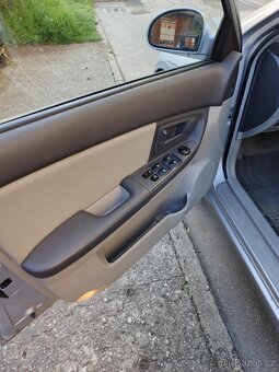Kia Cerato 1.6 77kw 2004 - 6