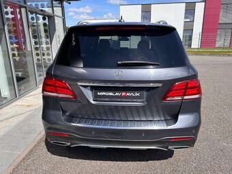 Prodám Mercedes-Benz GLE 350d 4MATIC AMG - 6