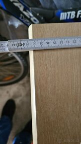 Prodám, rohova šatní skříň a komoda - 6