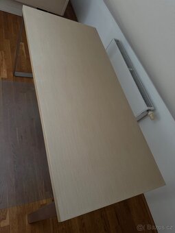 Postel s matrace + Stůl - 6