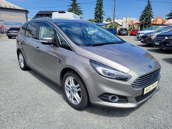 FORD S-MAX 2.0 TDCi 132kW VIGNALE 7-míst - 6