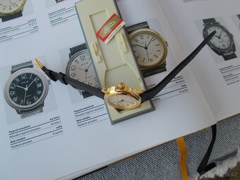 trezorovky nove komplet hodinky prim rok 1993 top funkcni - 6