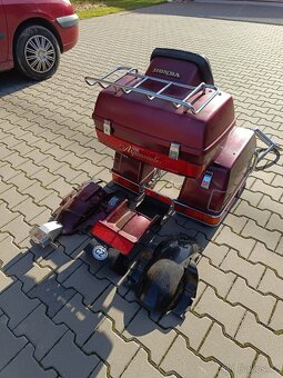 Goldwing, Gold Wing 1200 - 6