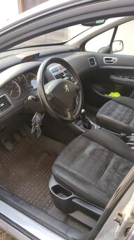 Peugeot 307 2,0HDI - 6