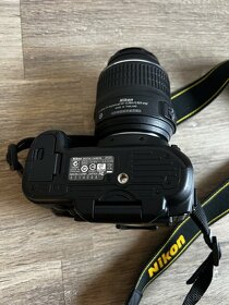 Nikon D5000 + Objektiv Nikon 18-55/3,5-5,6 G AF-S DC VR - 6