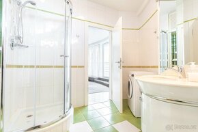 Pronájem bytu 1+kk s vlastní terasou a saunou, 48 m2, Praha  - 6