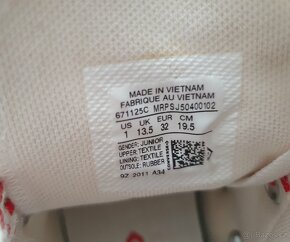 Converse, vel. 32 - 6