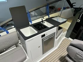 Yamarin 80DC + F300XSB2 vrátane prívesu - 6