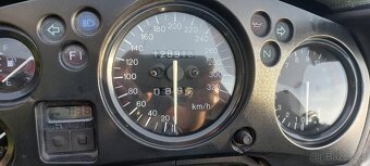 Honda cbr 1100 xx blackbird - 6