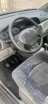 Renault Megane Scenic 1.9 Tdi - 6