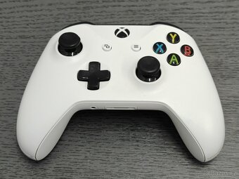Xbox One S 1TB - 6