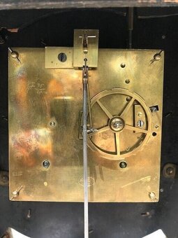 Francouzské hodiny Boulle z roku 1850 - 6