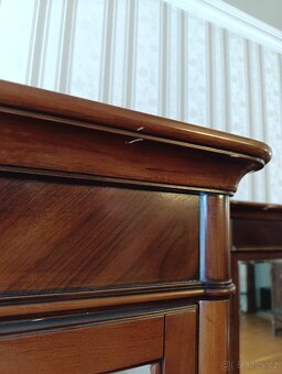 Prosklená vitrína - 6