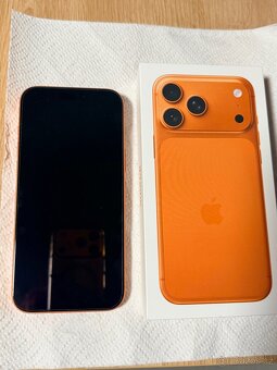 Apple IPhone 17 Pro Max, 256 GB Cosmic Orange Jako Nové - 6