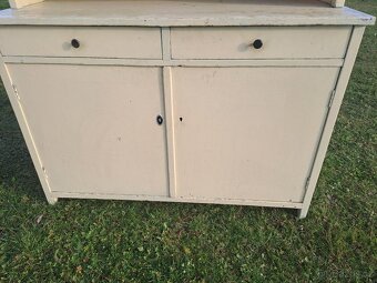 babiččin kredenc na chalupu - krásný - 6