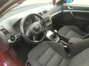 Skoda Octavia combi 4x4 - 6