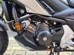 Honda NC 750 X - ABS, - 14 000 KM, 35 KW - 125 000KČ - 6
