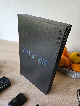 Playstation 2 Fat v krásném stavu. - 6