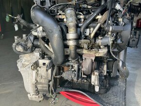 Citroen C6 , C5. 2,7 hdi - motor + aut. převodovka. UHZ - 6
