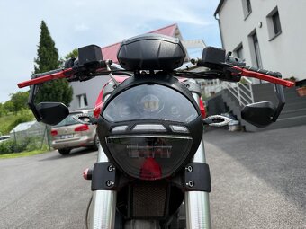 Ducati Monster 696 (2011, 31tis) - 6