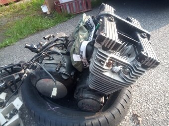 Yamaha XJ 650 - 6