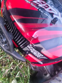 RC auto SpeedX - 6