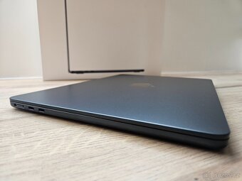 Apple MacBook Air 13 M3_8GB_256GB_Midnight CZ (MRXV3CZ/A) - 6