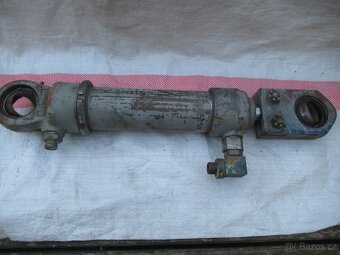 Pístnice hydrauliky 60cm. - 6