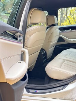 BMW 540i xDrive - 6